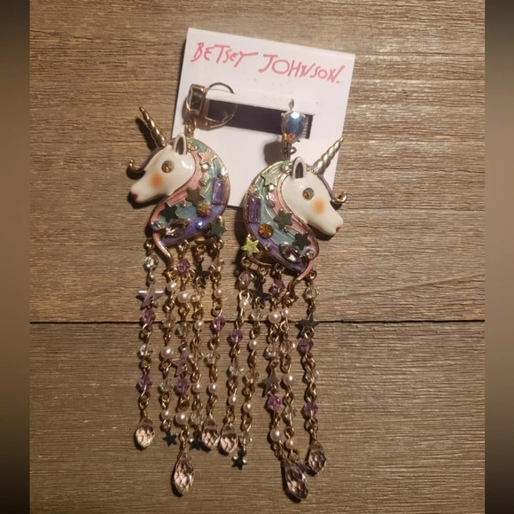 BETSEY JOHNSON Retired Long Dangling Unicorn Enamel AB Crystals Earrings NEW NWT - Picture 7 of 7